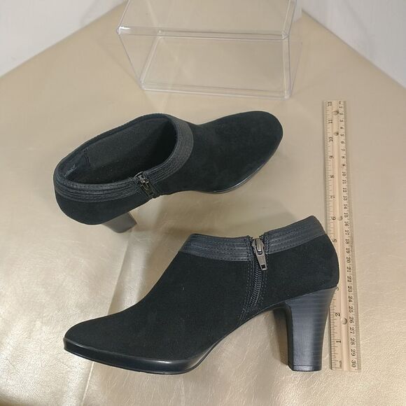 Clarks Black Ankle Boots - Picture 7 of 10